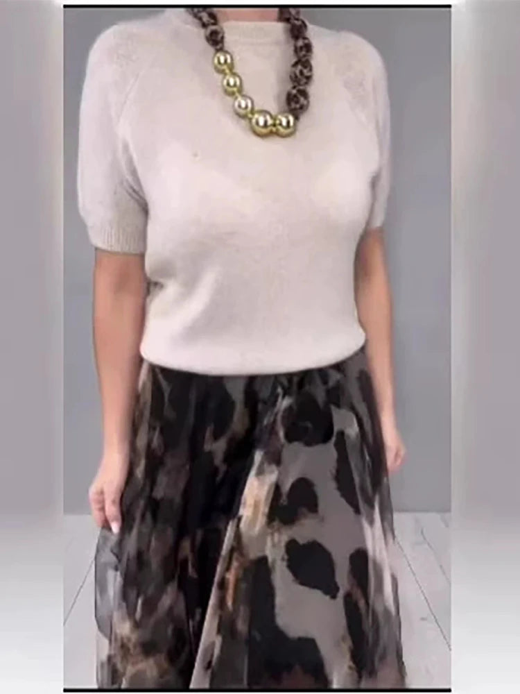 Conjunto de faldas con estampado elegante