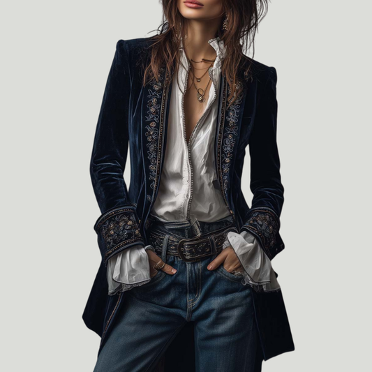 Federica | Chaqueta Larga Vintage de Terciopelo Federica – Bordados Elegantes